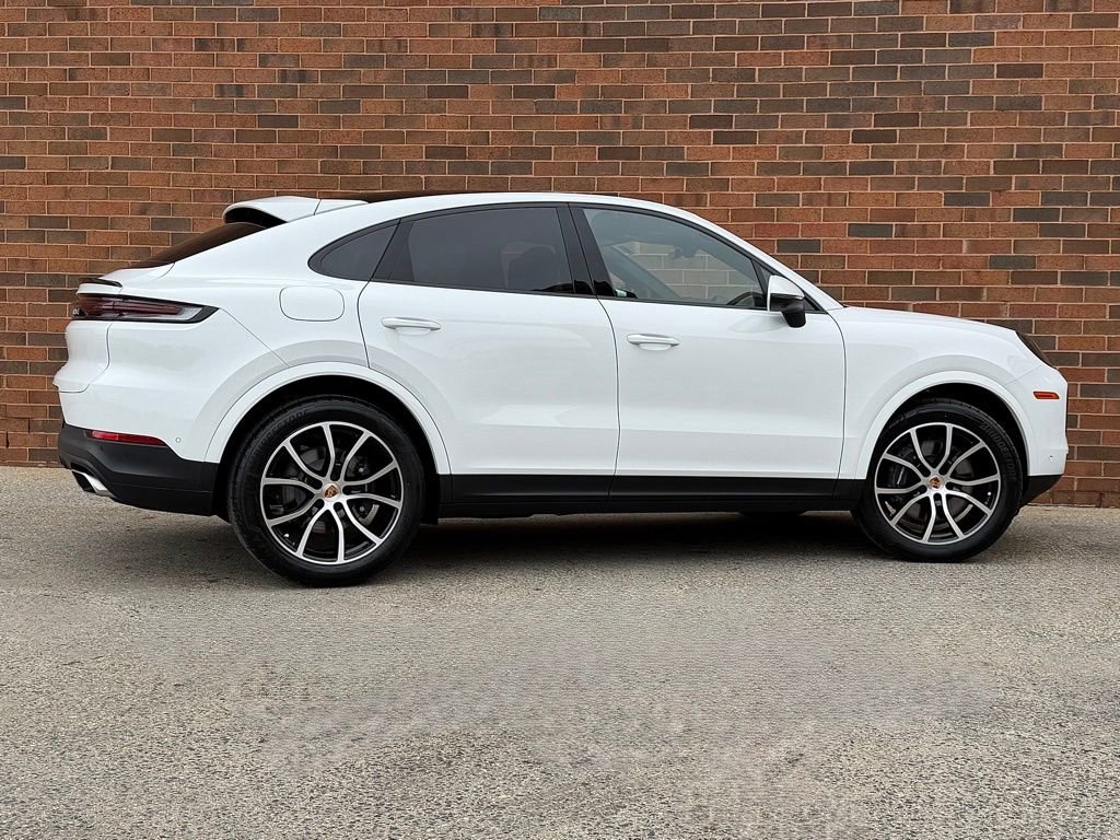 New 2026 Porsche Cayenne Coupe image 7