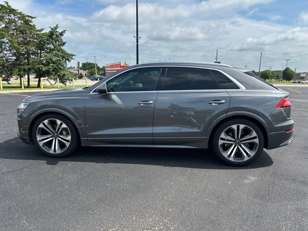 Used 2022 Audi Q8 Prestige AWD/4WD image 6