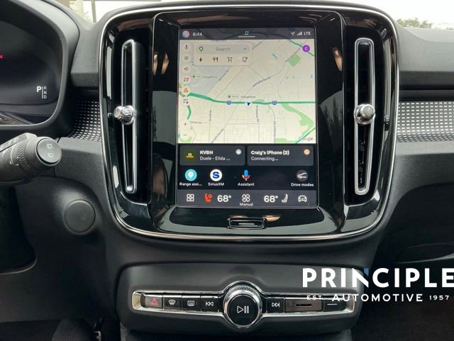 Used 2021 Volvo XC40 P8 Recharge w/ Advanced Package AWD/4WD image 15
