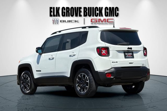 Used 2023 Jeep Renegade Latitude AWD/4WD image 6