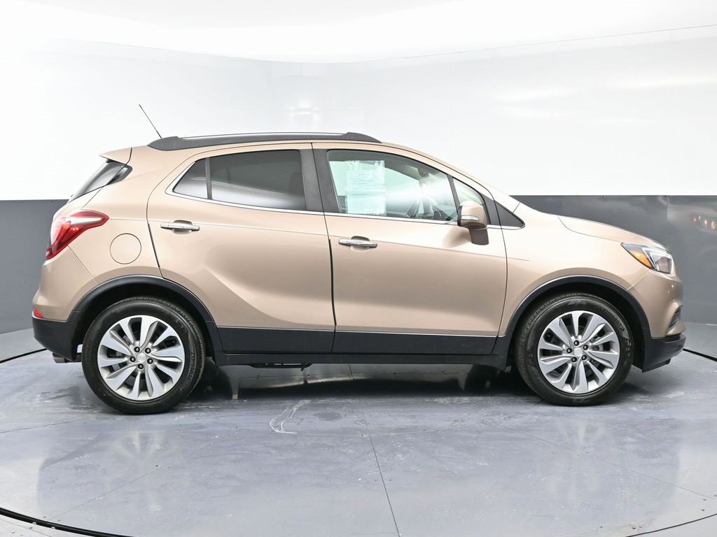 Used 2018 Buick Encore Preferred image 8