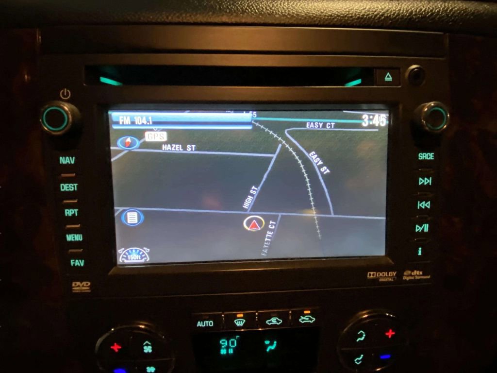 Used 2013 GMC Sierra 3500 Denali w/ Snow Plow Prep Package image 39