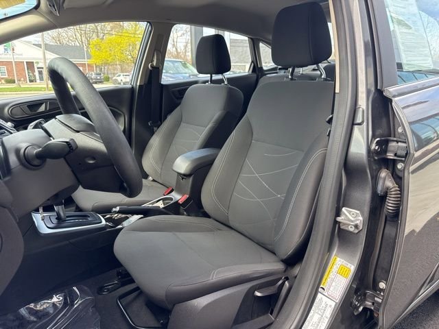 Used 2018 Ford Fiesta SE FWD image 11