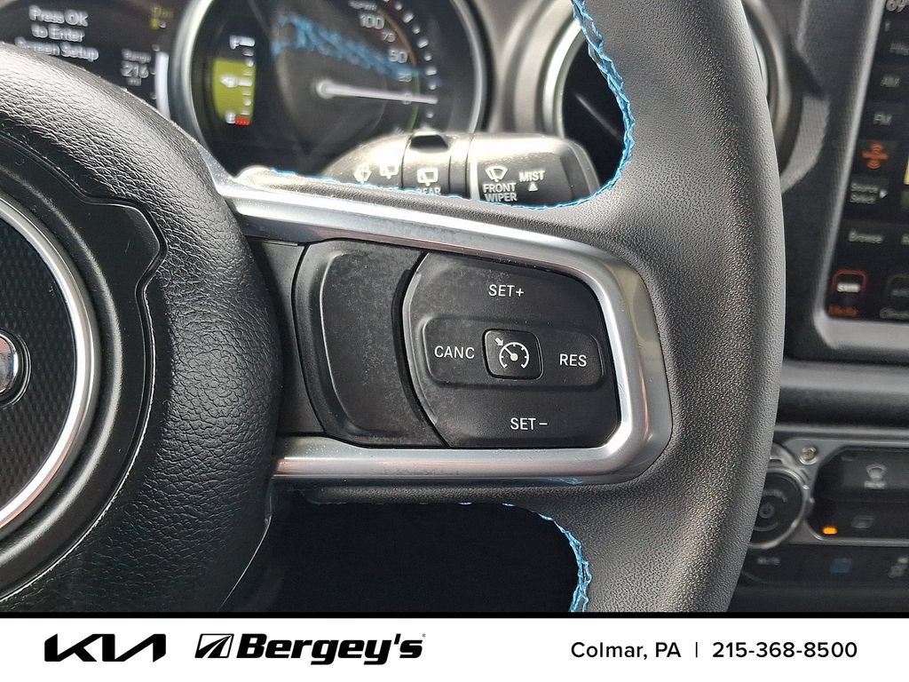 Used 2023 Jeep Wrangler Unlimited Rubicon 4xe AWD/4WD image 24