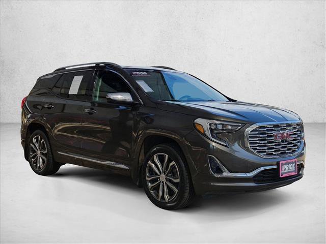 Used 2019 GMC Terrain Denali w/ GMC Pro Grade Package AWD/4WD image 3