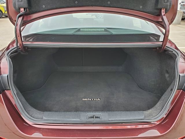 Used 2024 Nissan Sentra SV FWD image 28