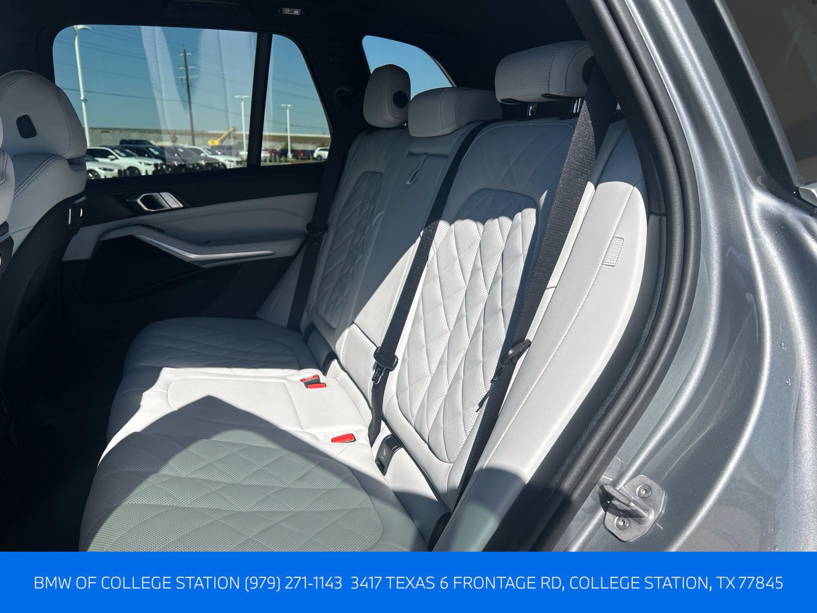Certified 2024 BMW X5 xDrive40i w/ Parking Assistance Package AWD/4WD image 6