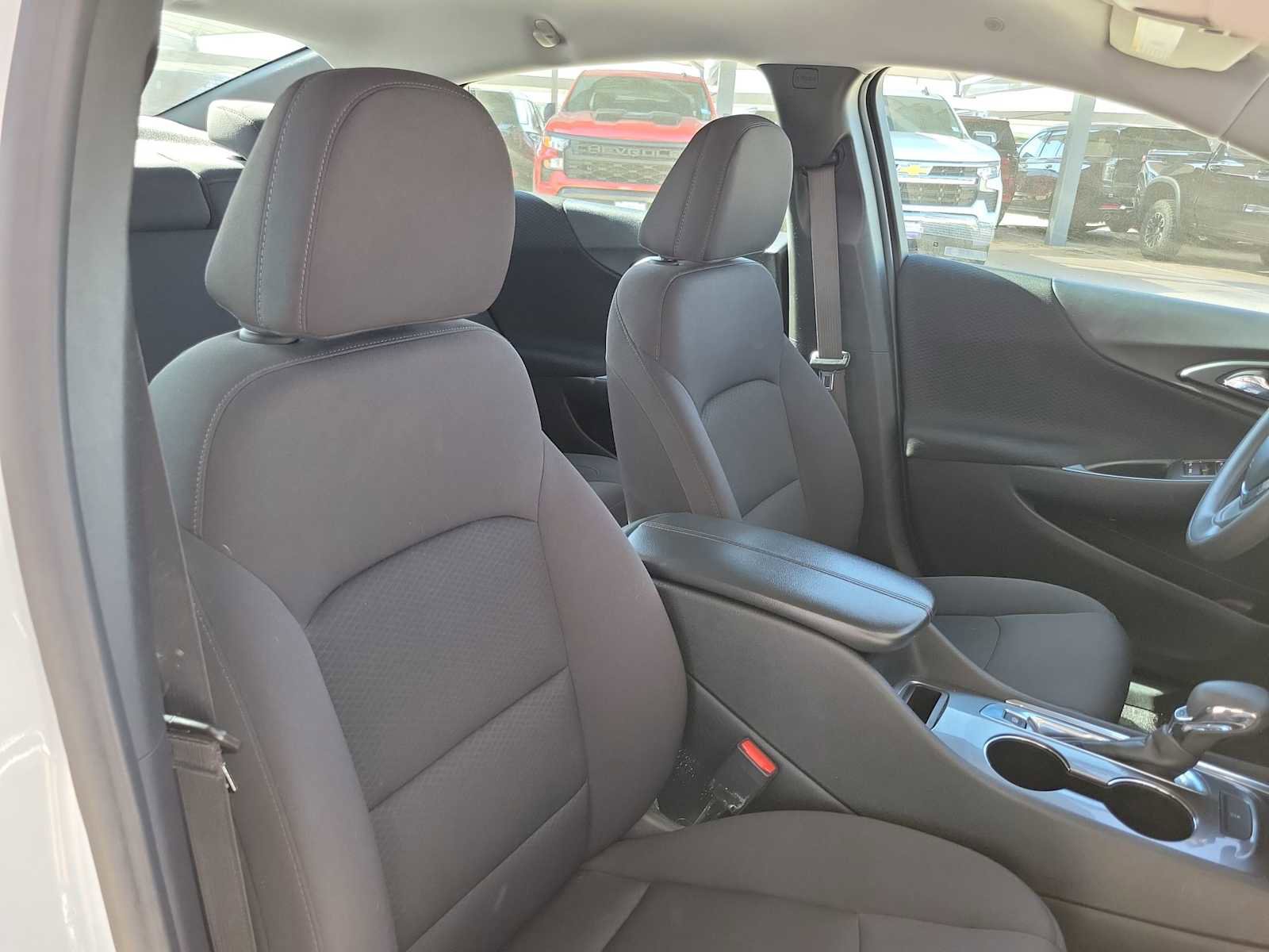 Used 2023 Chevrolet Malibu LT image 14