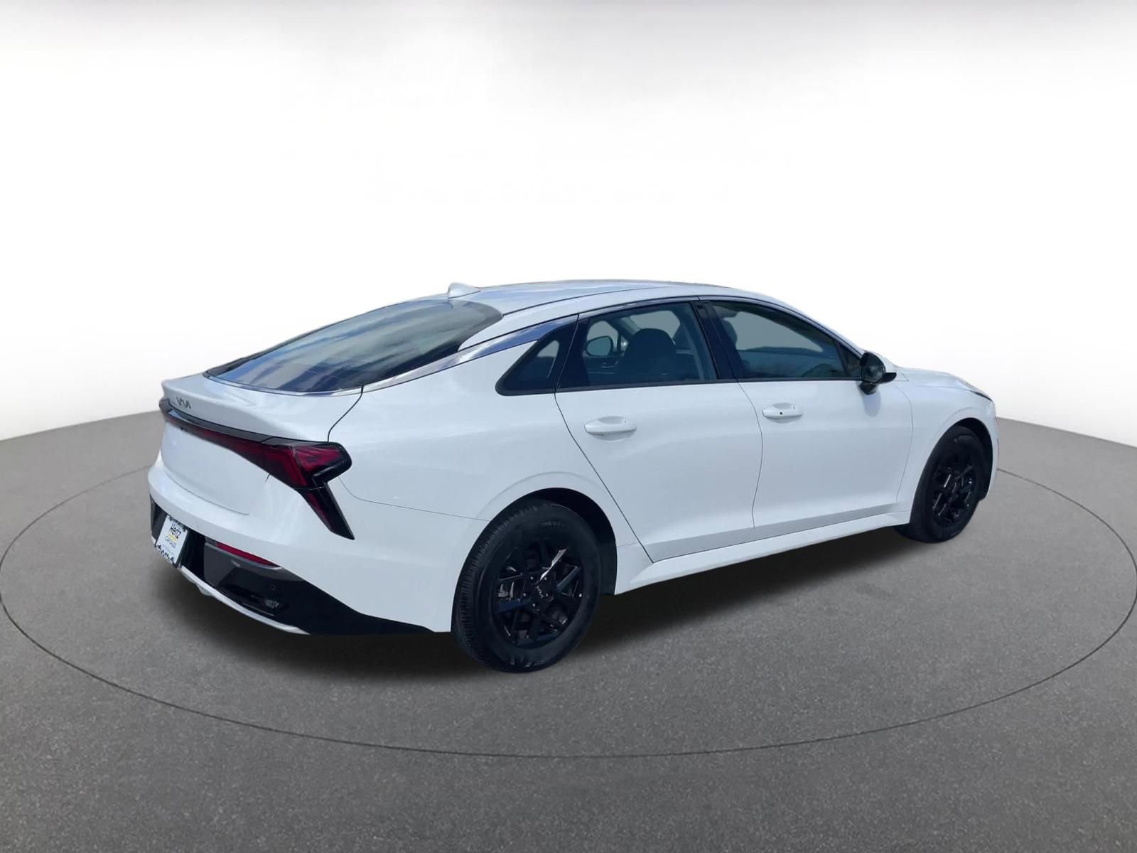 Used 2025 Kia K5 LXS image 12