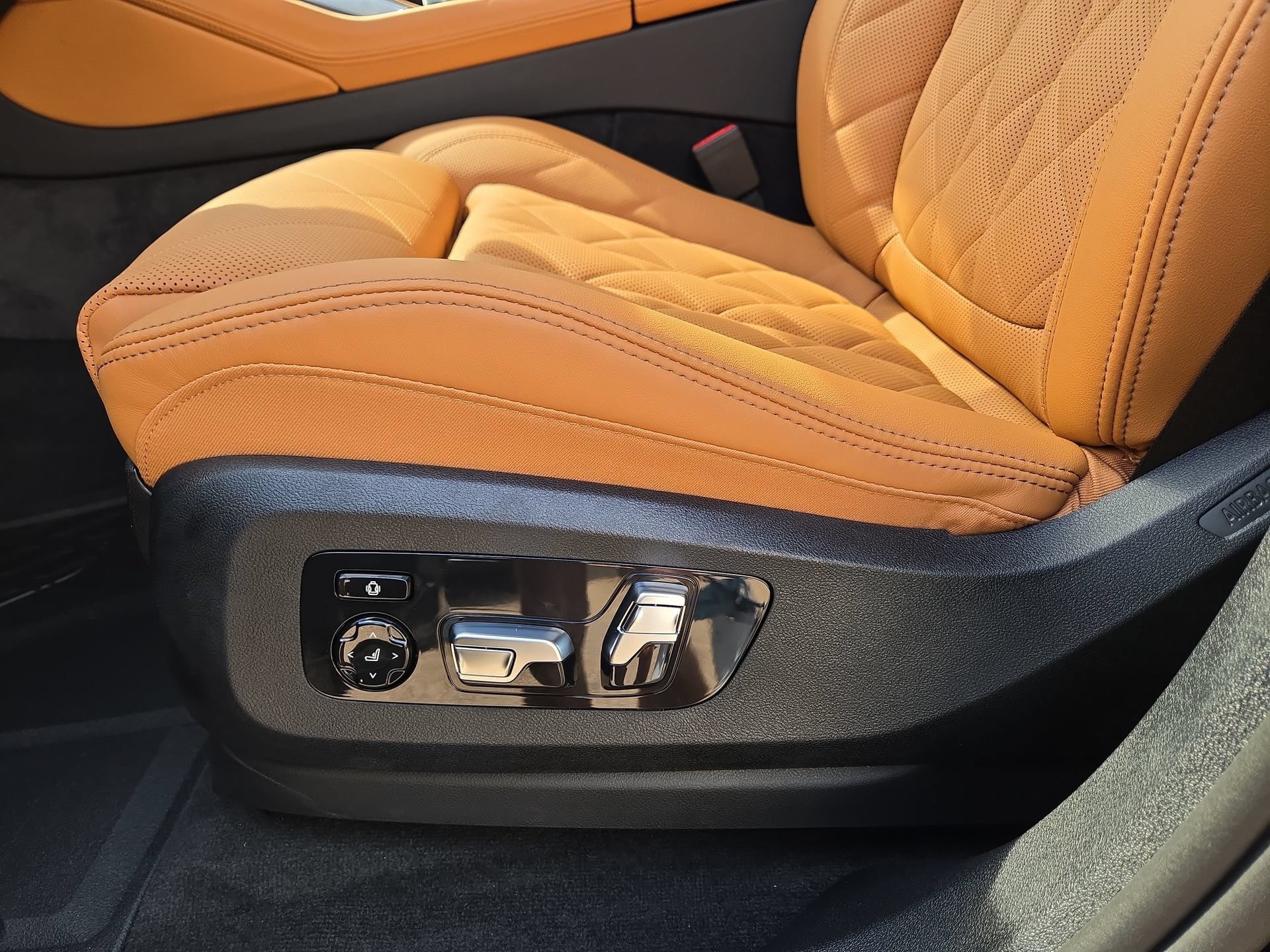 New 2027 BMW X6 xDrive40i w/ Executive Package AWD/4WD image 17
