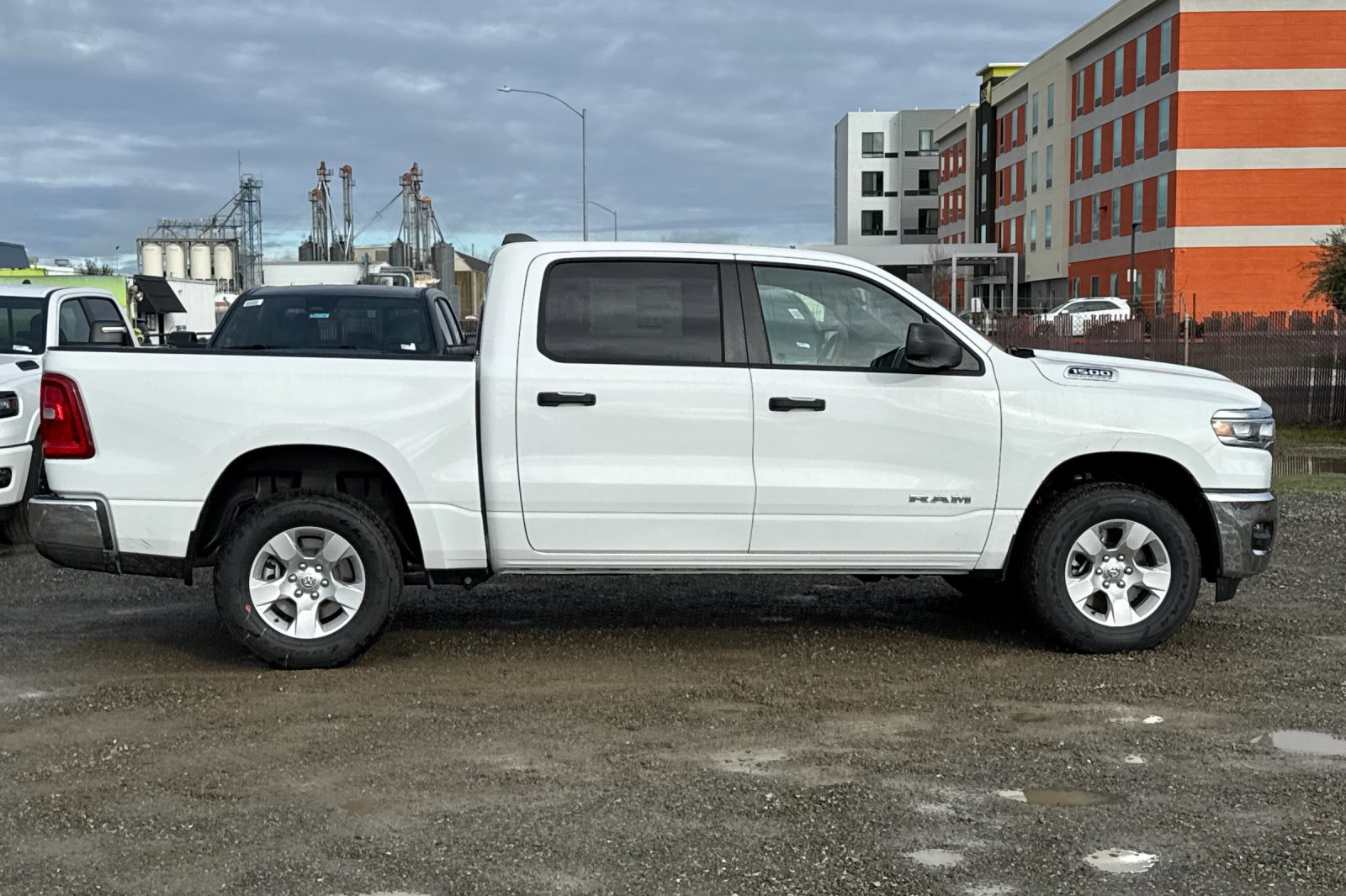 New 2026 RAM 1500 4WD 4D Crew Cab Big Horn/Lone image 2