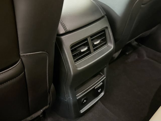 Certified 2024 Ford Edge SEL w/ Convenience Package AWD/4WD image 24