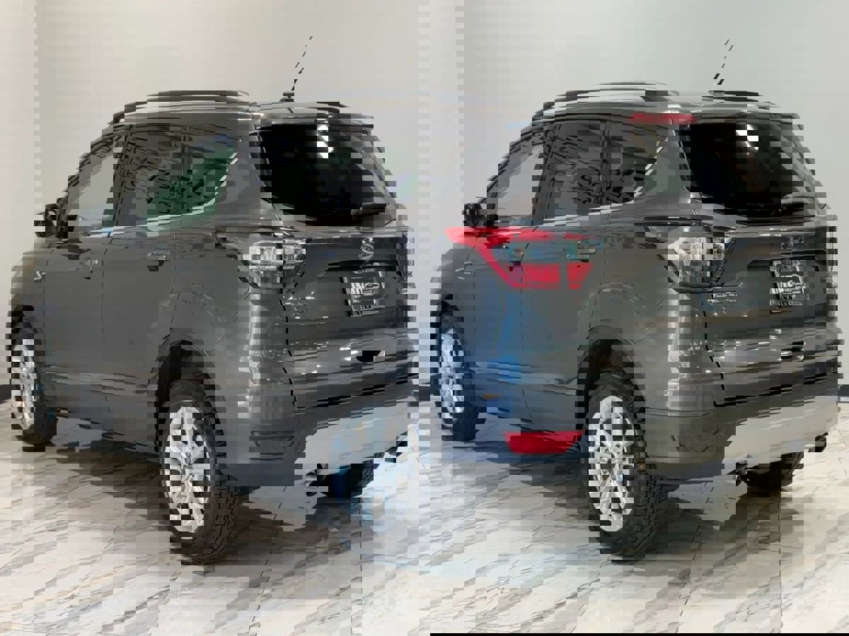 Used 2018 Ford Escape SE image 8