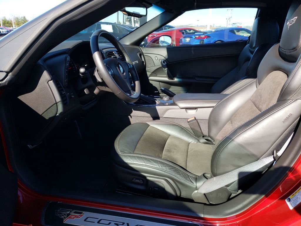 Used 2013 Chevrolet Corvette Grand Sport w/ 4LT Preferred Equipment Group image 10