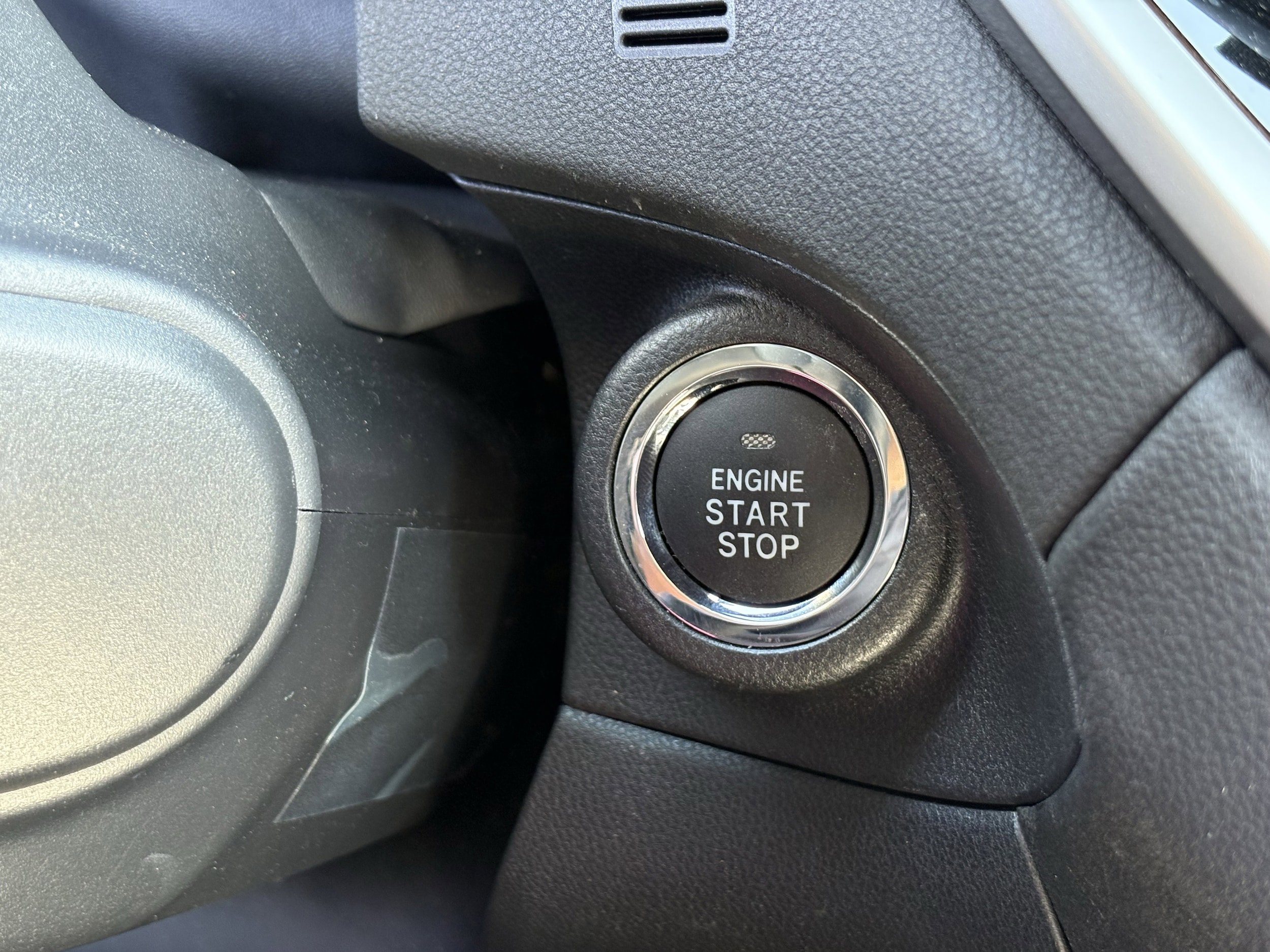 Certified 2025 Subaru Ascent Premium image 18