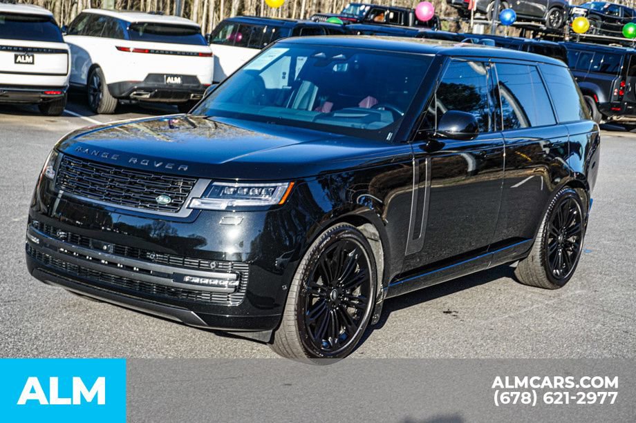 Used 2025 Land Rover Range Rover SE AWD/4WD image 15