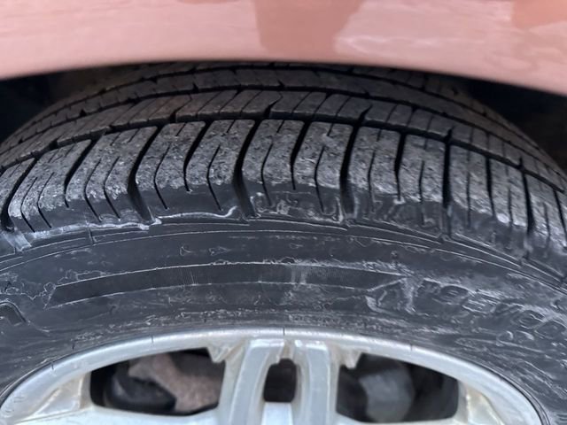 Used 2017 Ford Fiesta SE w/ Cold Weather Package image 8