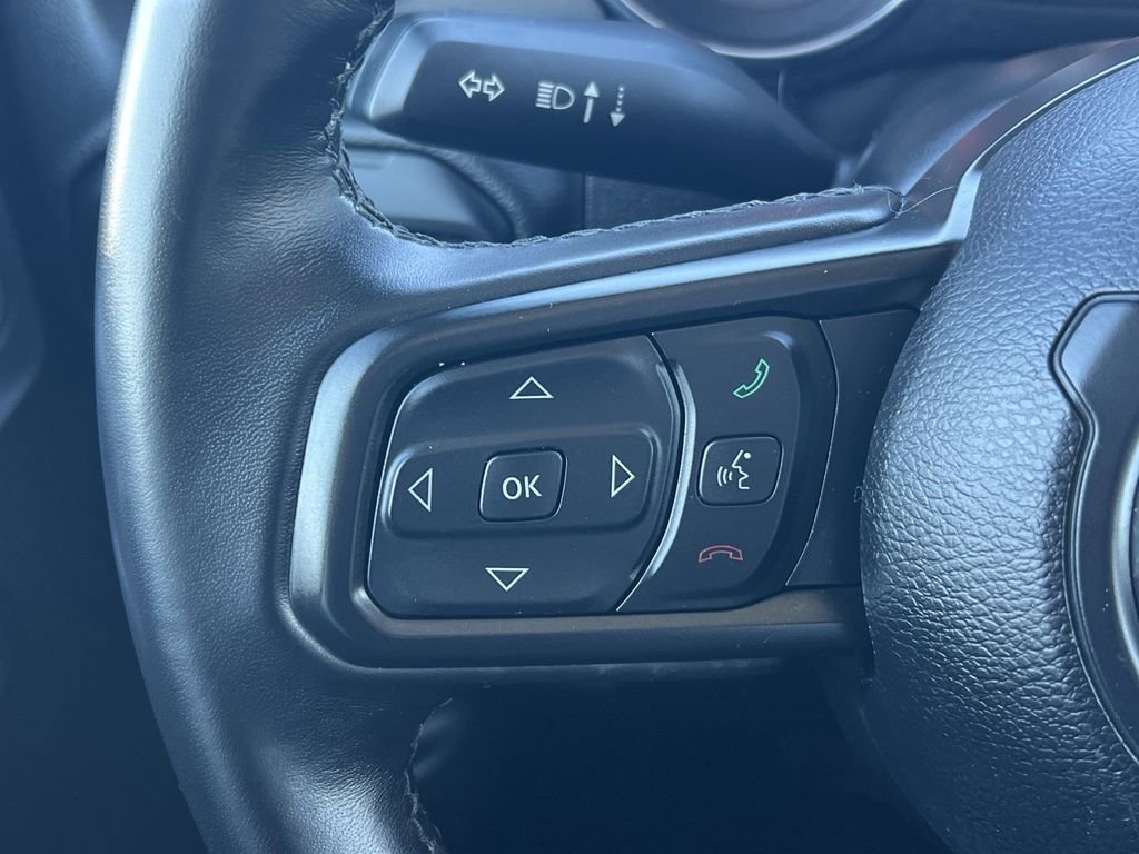 Used 2021 Jeep Gladiator Sport image 10