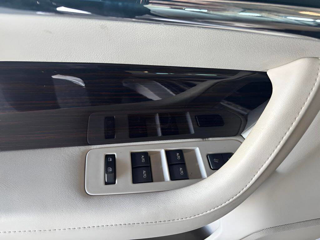 Used 2011 Lincoln MKS AWD w/ 201A Rapid Spec Order Code image 7