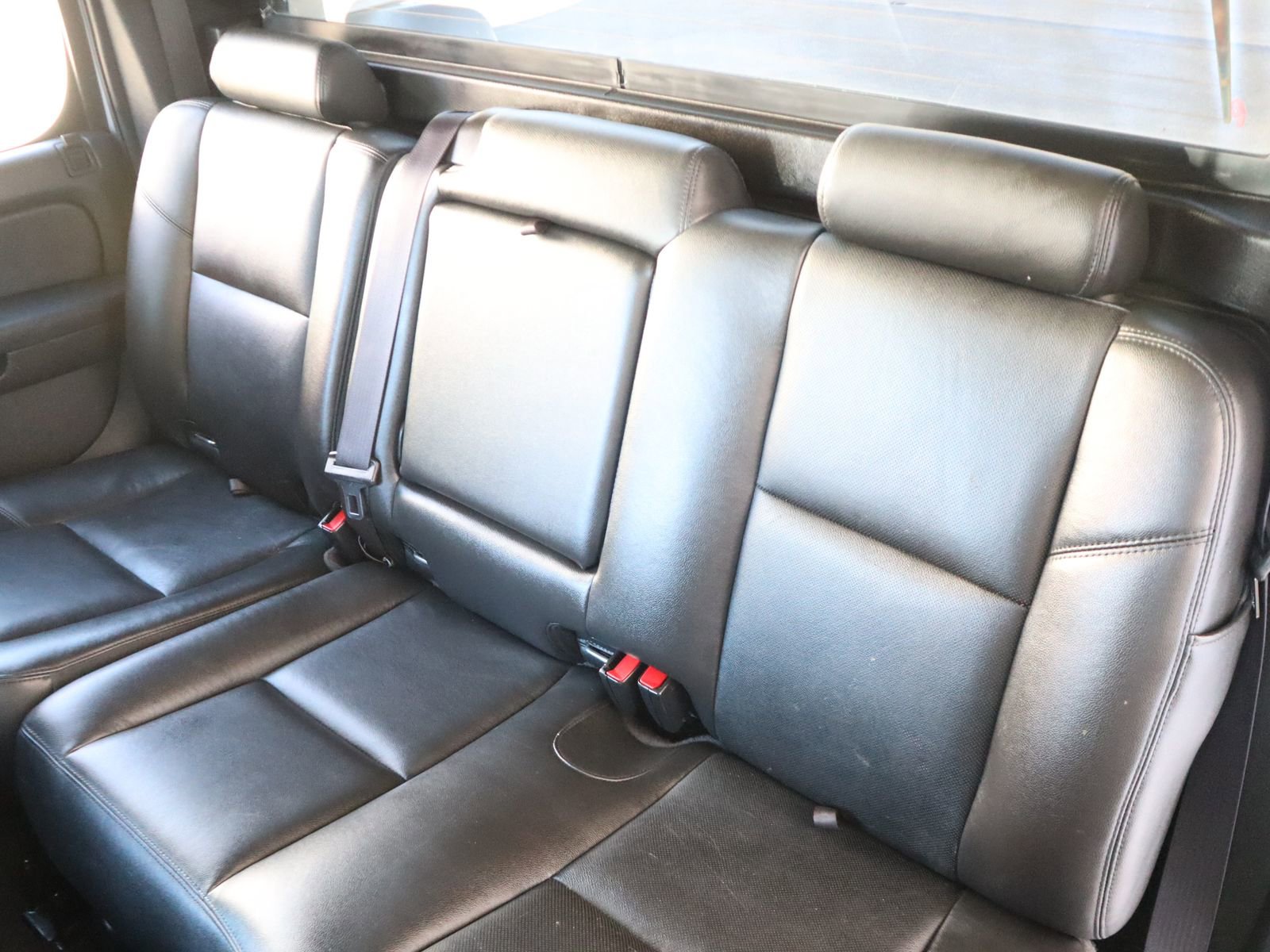 Used 2013 Chevrolet Avalanche LTZ image 43