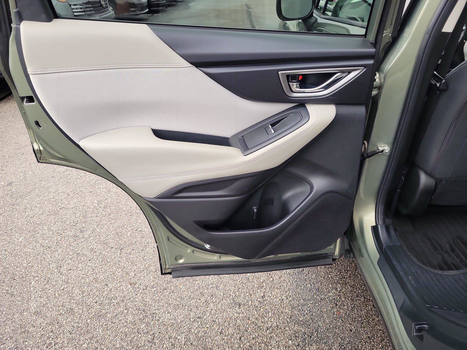 Used 2019 Subaru Forester Premium w/ All-Weather Package AWD/4WD image 13