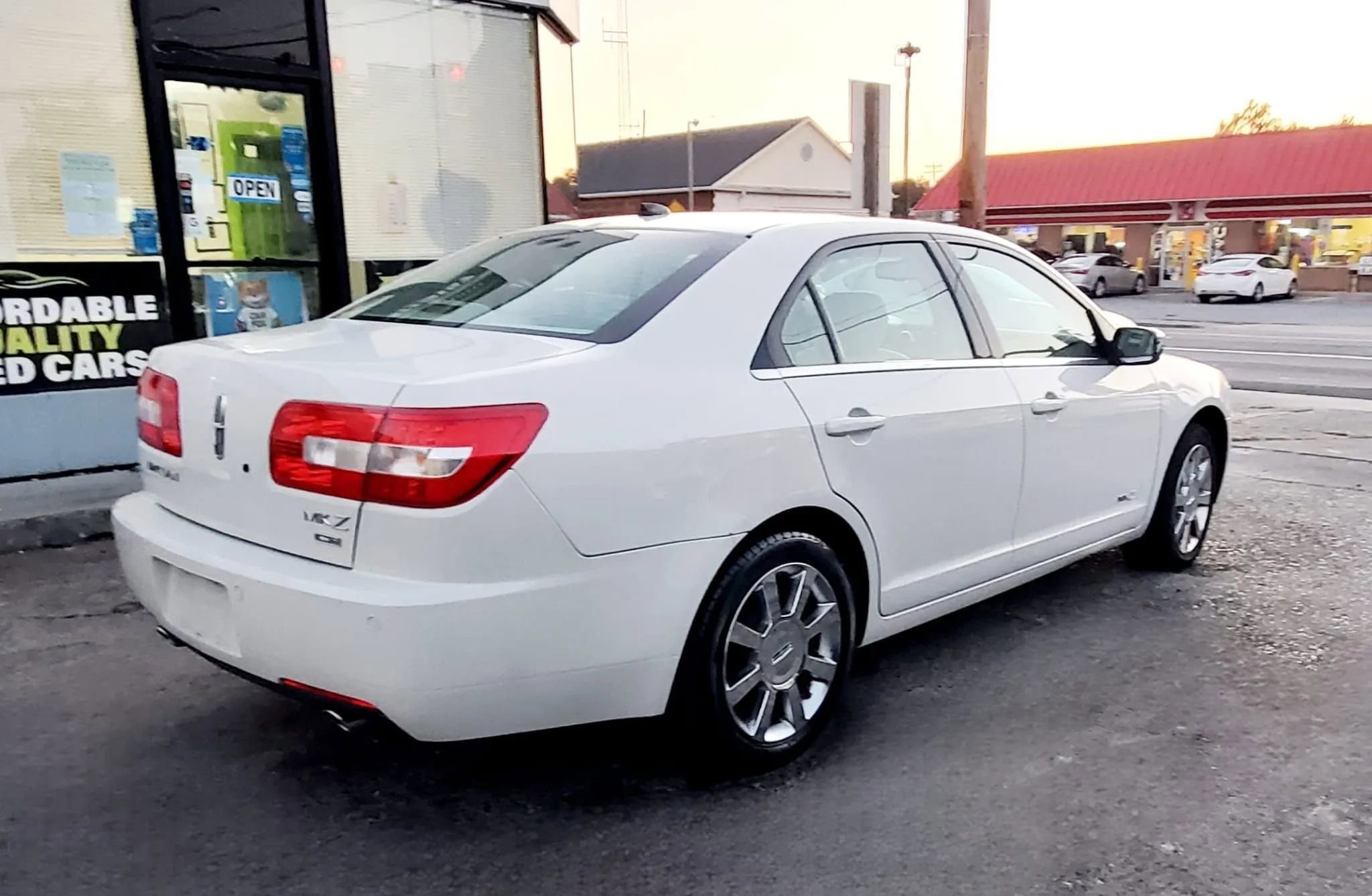 Used 2008 Lincoln MKZ AWD image 6