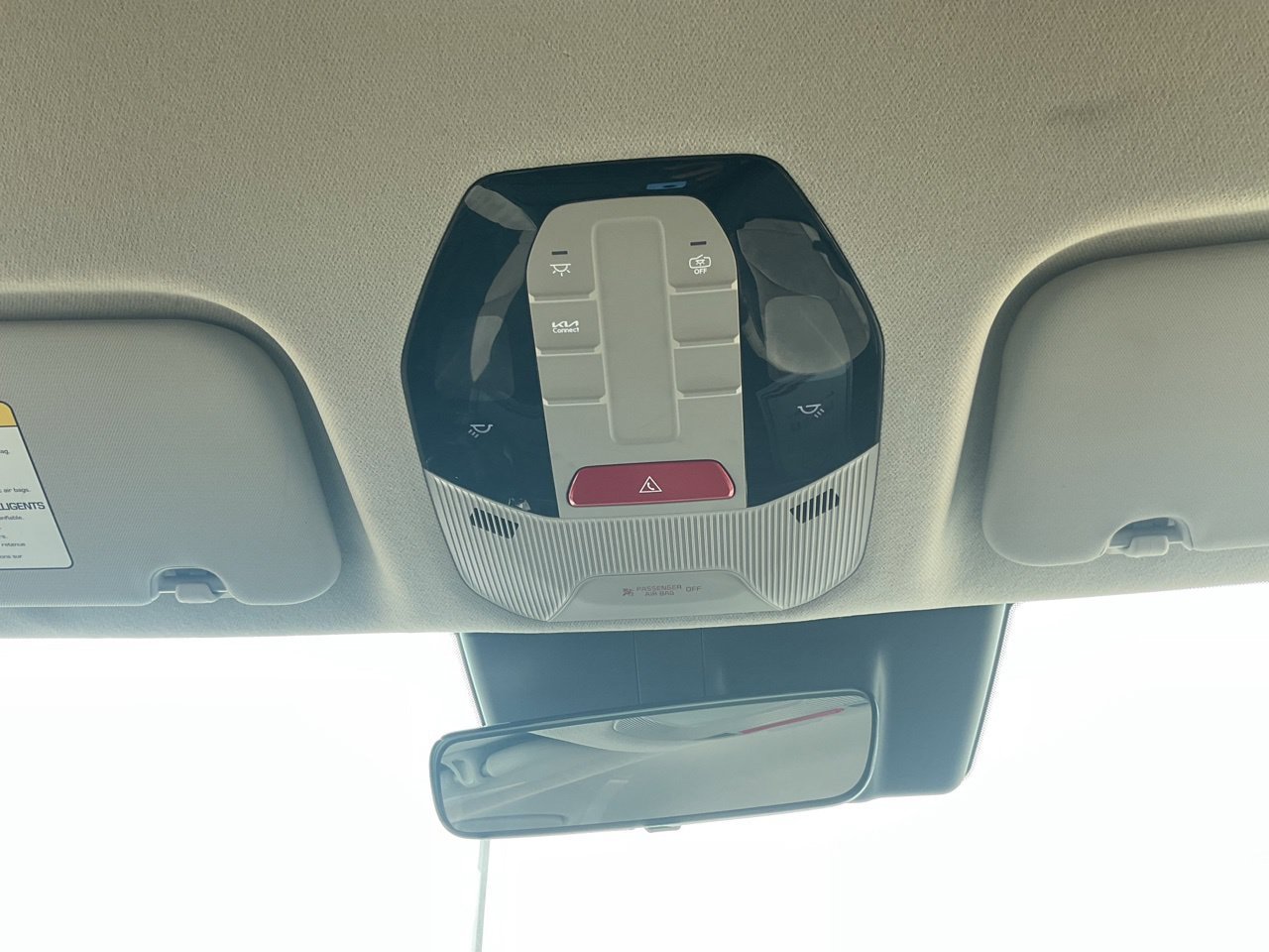Used 2025 Kia K4 FWD image 17