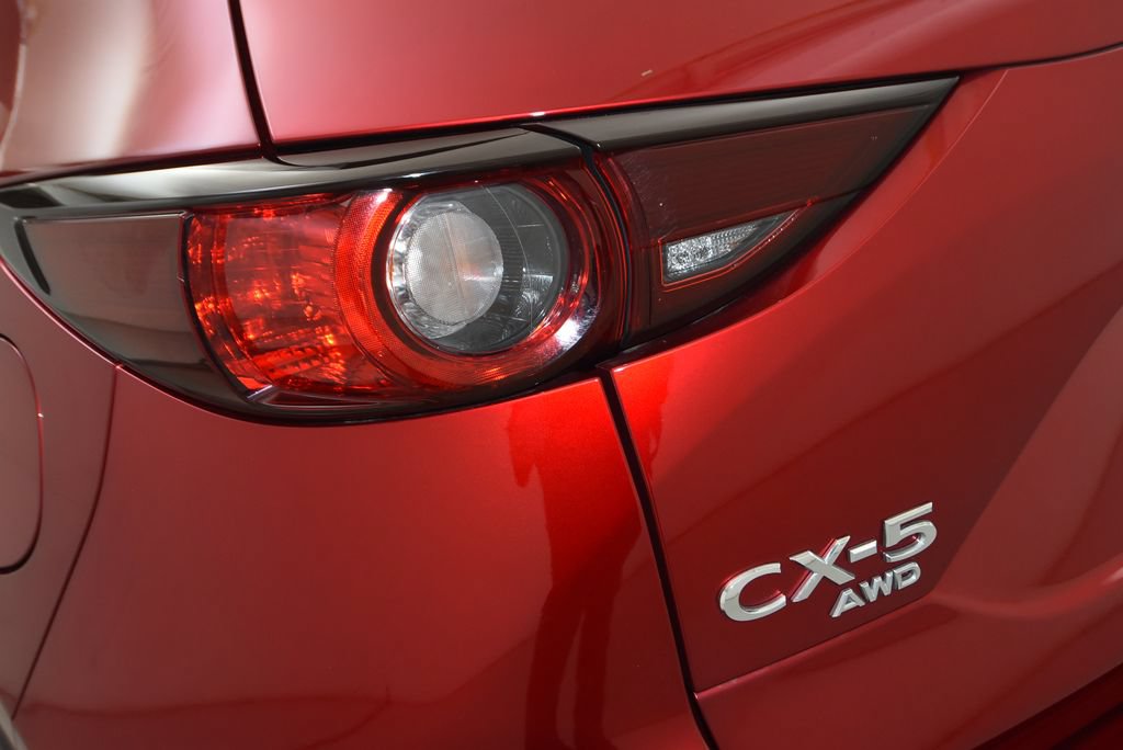 Used 2020 MAZDA CX-5 Touring AWD/4WD image 38