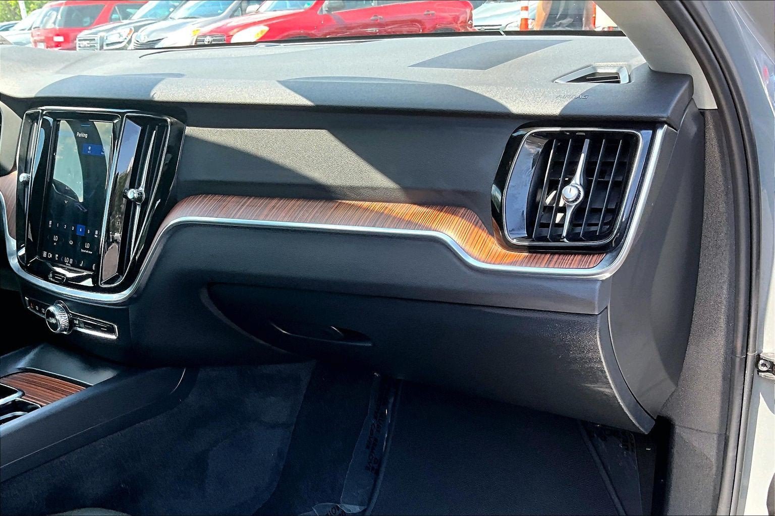 Used 2025 Volvo S60 B5 Plus FWD image 14