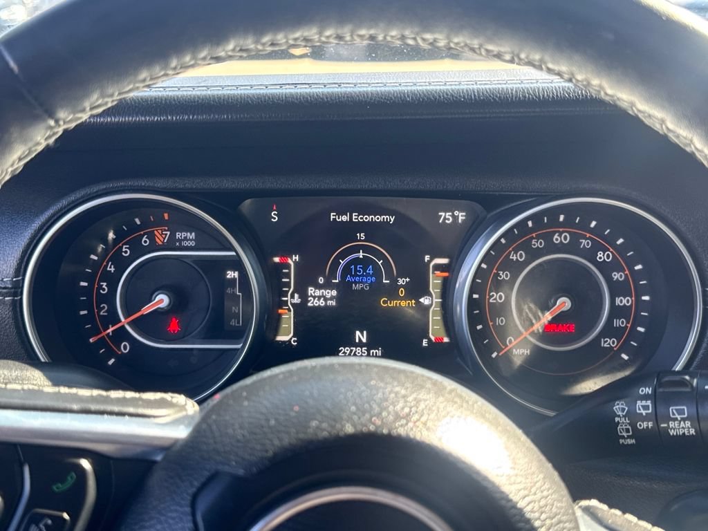 Used 2021 Jeep Wrangler Unlimited Sahara w/ Cold Weather Group AWD/4WD image 15