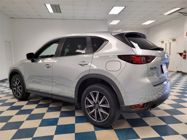 Used 2018 MAZDA CX-5 Touring image 5