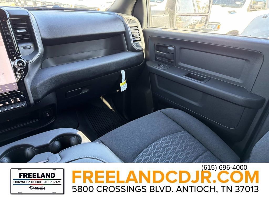 New 2026 RAM 3500 Tradesman image 18