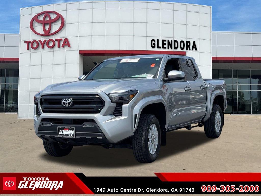 Certified 2025 Toyota Tacoma SR5 AWD/4WD image 4