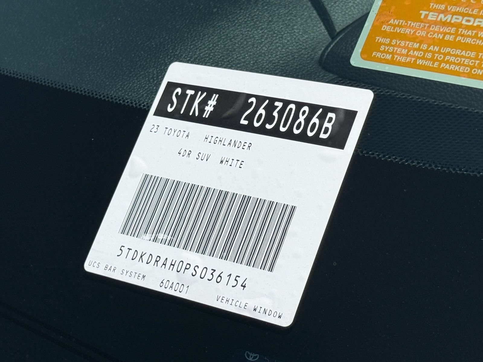Used 2023 Toyota Highlander XLE FWD image 35