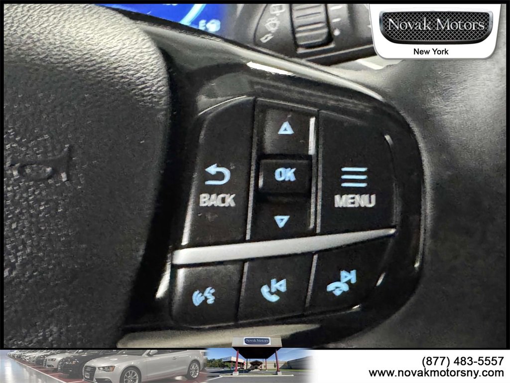 Used 2022 Ford Escape Titanium image 19