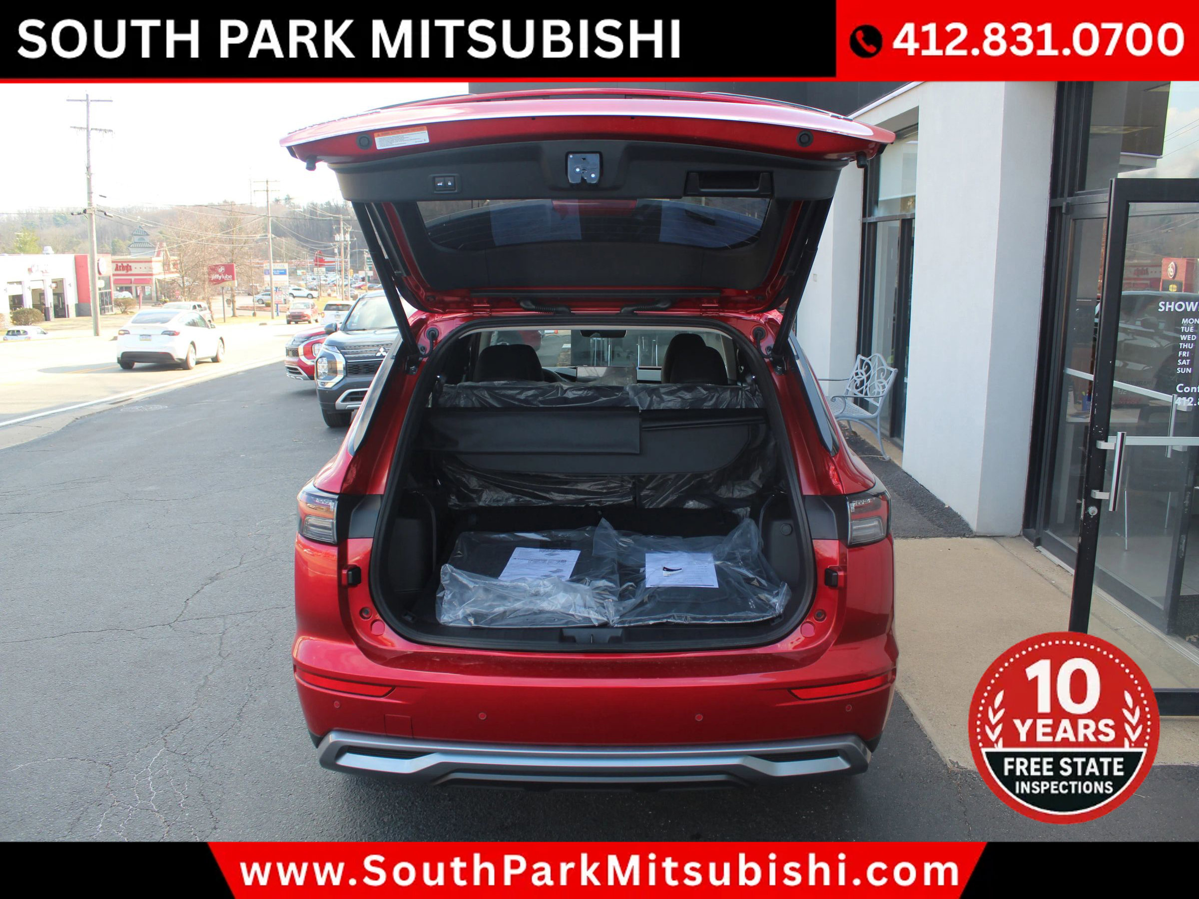 New 2025 Mitsubishi Outlander SE image 28