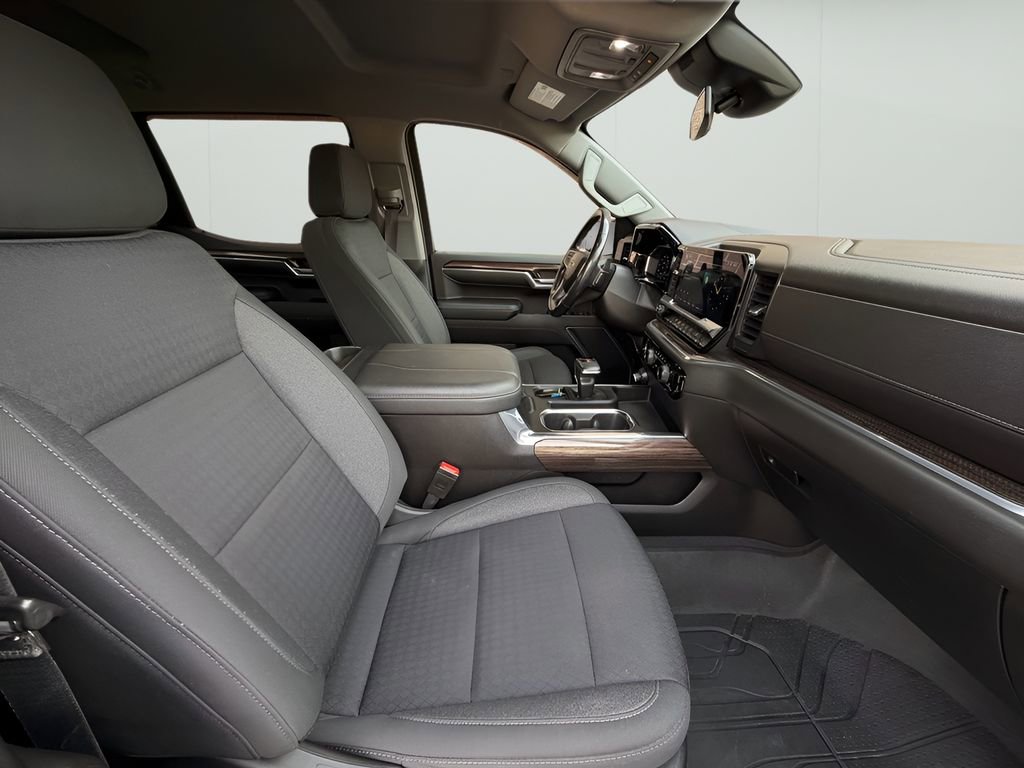 Used 2023 Chevrolet Silverado 1500 RST w/ Z71 Off-Road Package image 26