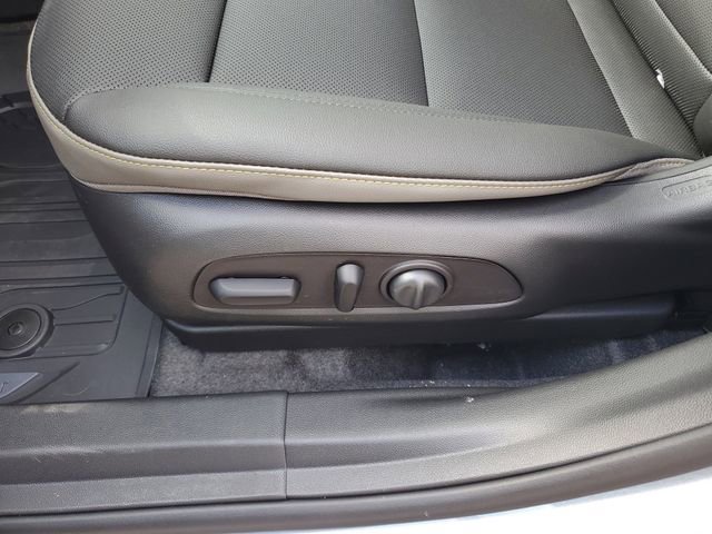 New 2026 Chevrolet Trax ACTIV w/ Sunroof Package image 19