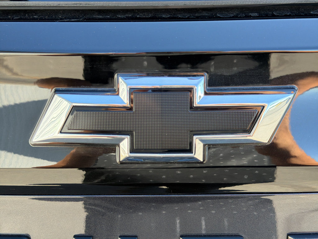 New 2026 Chevrolet Suburban RST w/ Advanced Technology Package AWD/4WD image 8