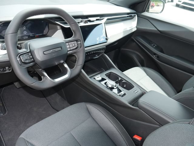 New 2026 Jeep Cherokee Laredo AWD/4WD image 15