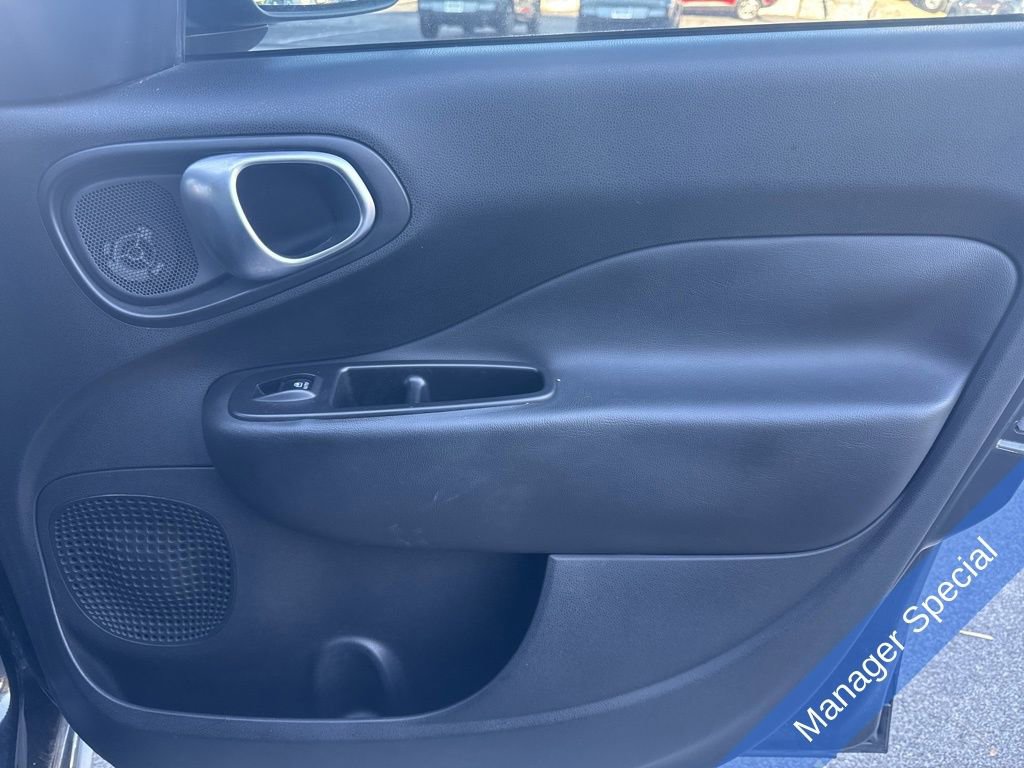 Used 2018 FIAT 500L Trekking image 25