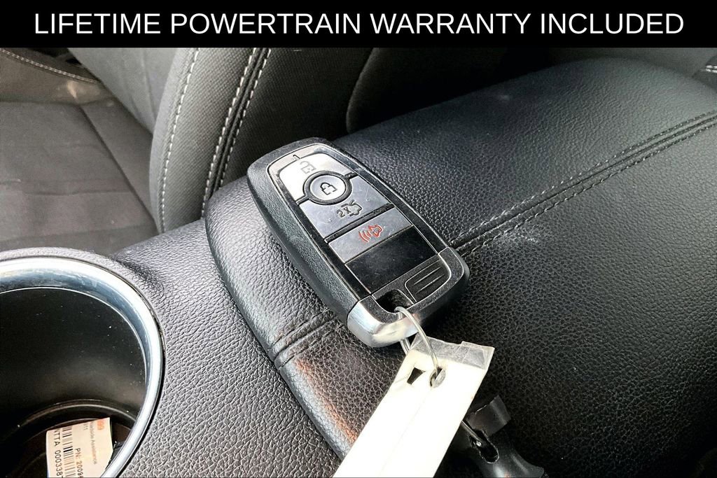 Used 2023 Ford Mustang Coupe RWD image 13