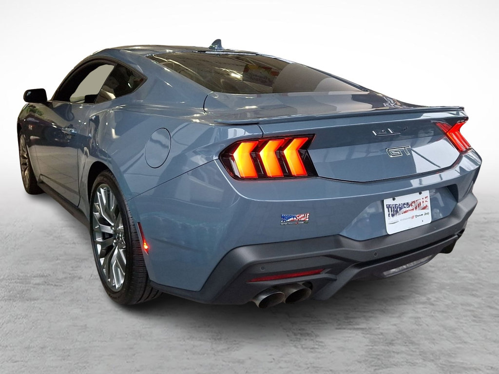Used 2024 Ford Mustang GT Premium image 2