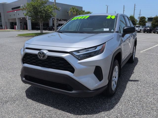 Certified 2024 Toyota RAV4 LE FWD image 8