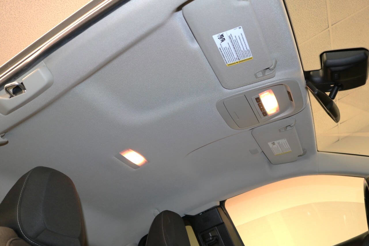 Used 2022 Chevrolet Colorado LT w/ Fleet Safety Package image 72