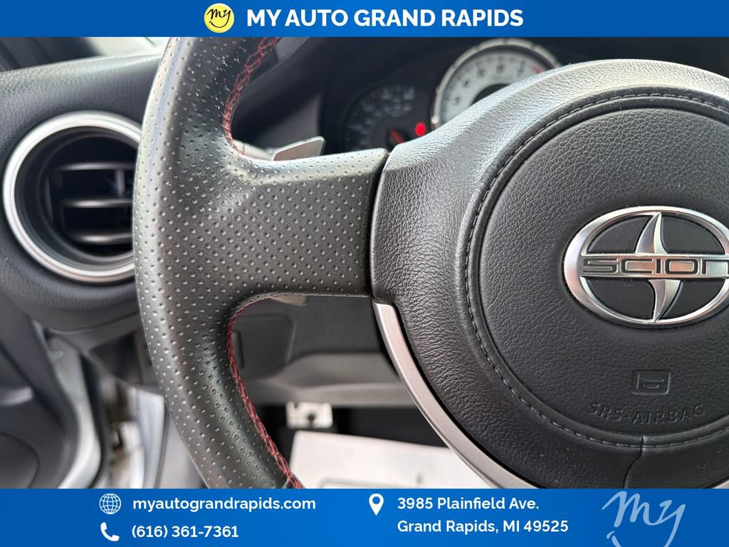 Used 2013 Scion FR-S RWD image 15