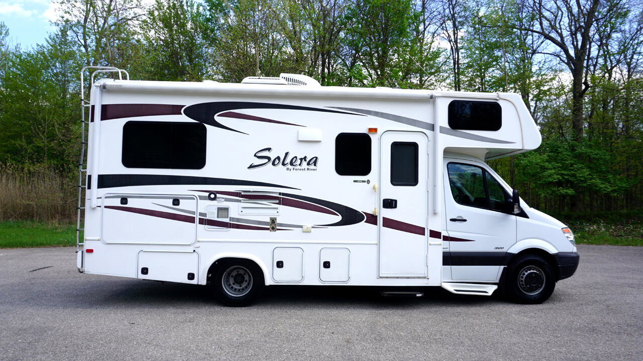 Used 2012 Mercedes-Benz Sprinter 3500 image 6