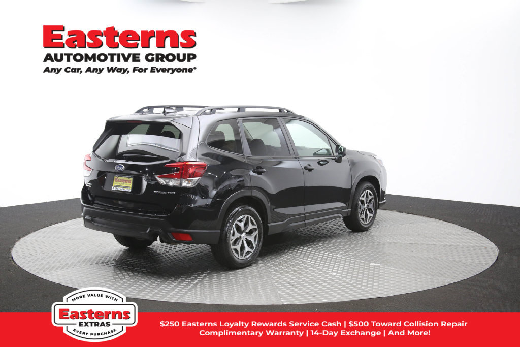 Used 2024 Subaru Forester Premium AWD/4WD image 47
