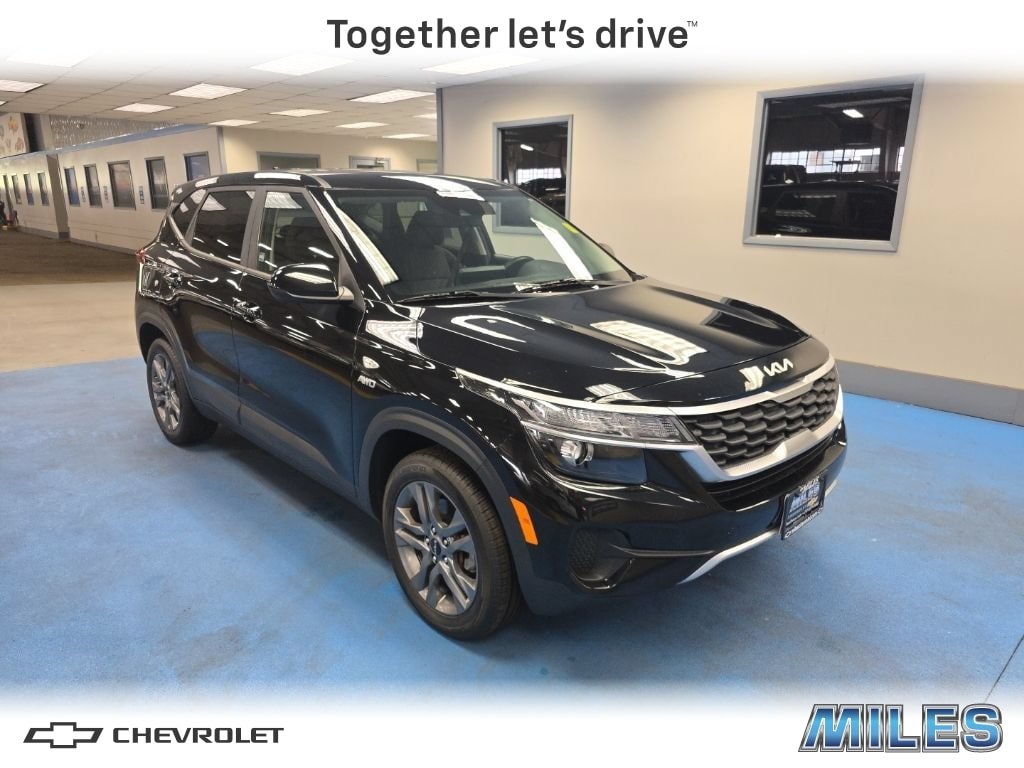 Used 2022 Kia Seltos LX AWD/4WD image 1