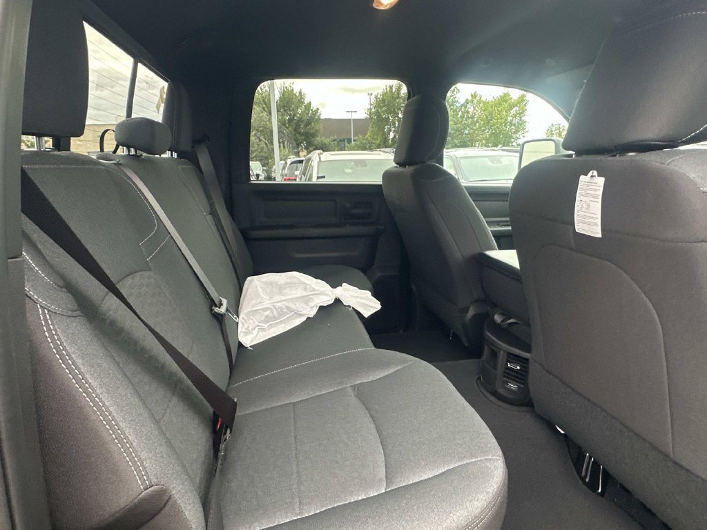 New 2026 RAM 3500 Tradesman AWD/4WD image 15